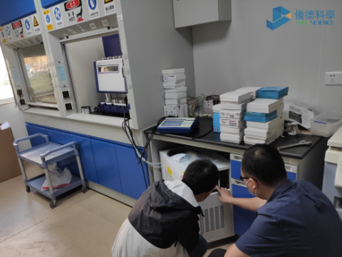 現場的技術培訓和指導中